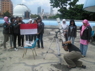 Hari Pertama IYA 2009 dari Planetarium Jakarta