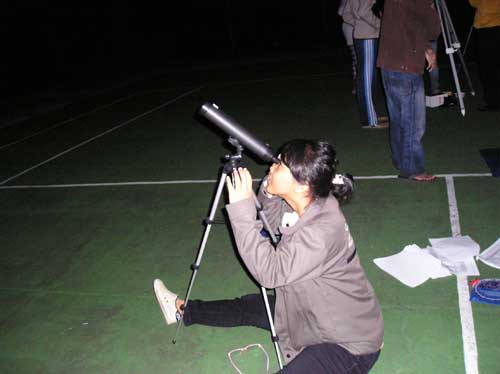 Pengamatan dengan You Are Galileo. Kredit : Indra