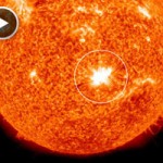 Flare Matahari yang dilepaskan Bintik Matahari 1158. Kredit : SDO/NASA