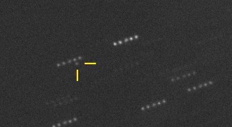 Asteroid 2012 KT42, diabadikan menjelang perlintasan sangat dekatnya. Citra komposit ini dibuat dari lima citra berbeda yang digabungkan menjadi satu dengan bertumpu pada bintik cahaya asteroid 2012 KT42. Sumber : remanzacco Observatory, 2012.